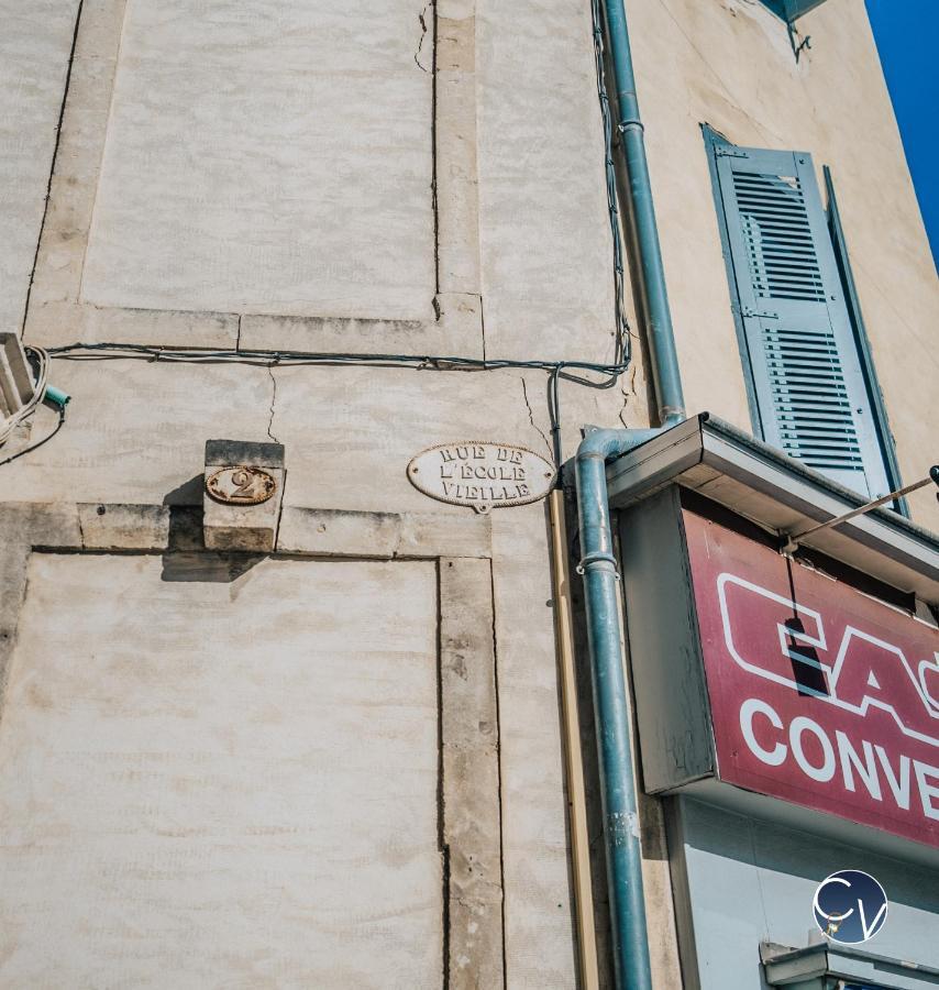 Studio Centre-Ville Nimes Exterior foto